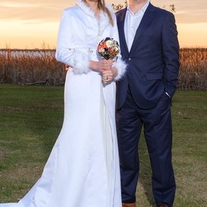 Winter White wedding jacket xs/s 2,4.